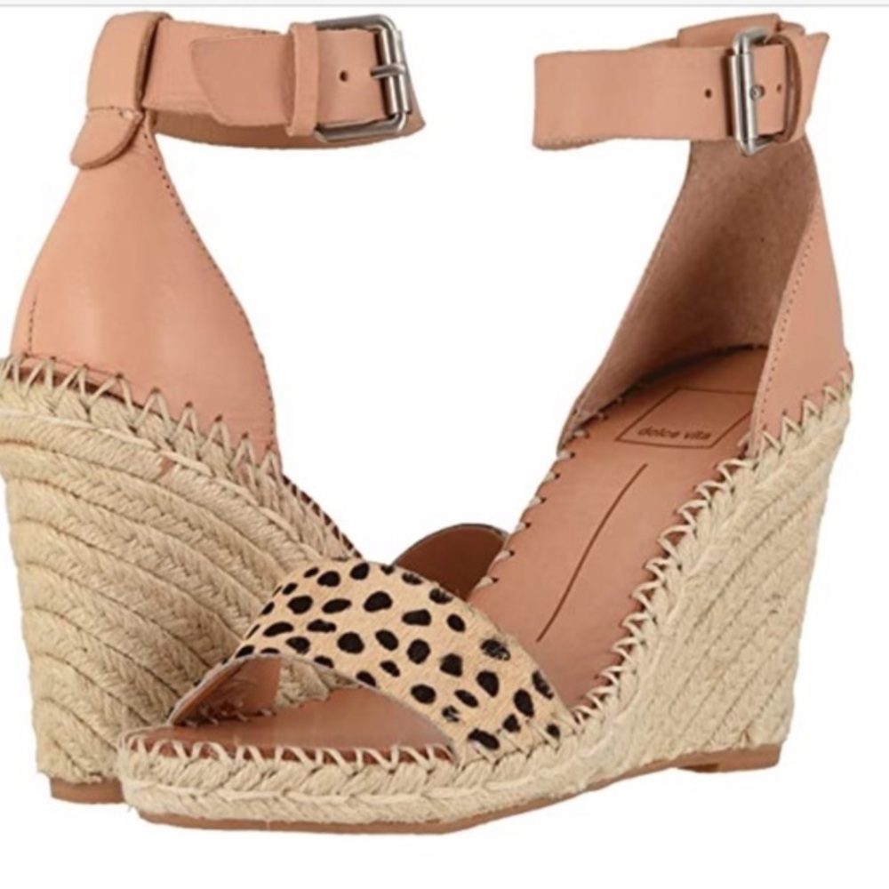 Dolce Vita Noor Wedge✨